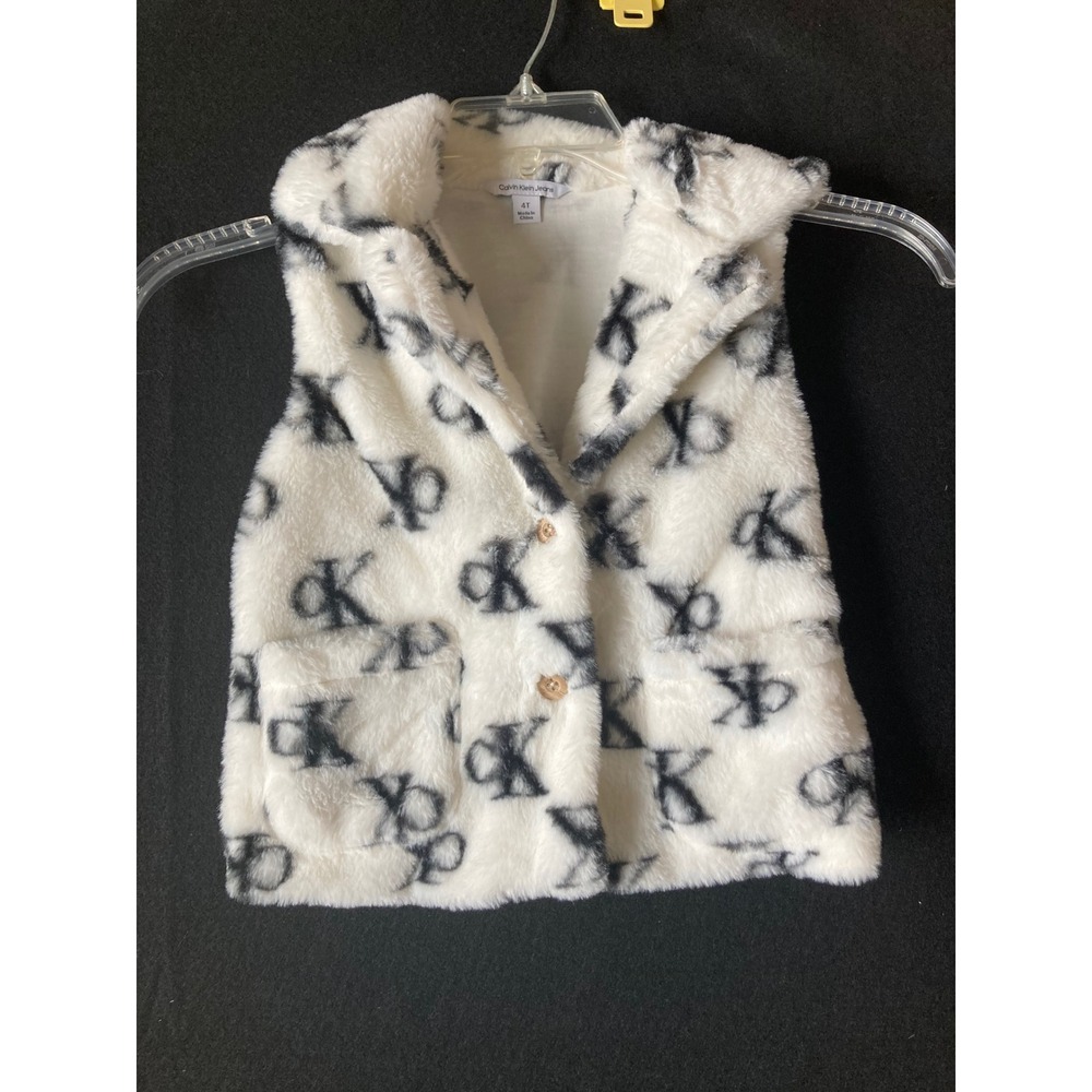 Calvin Klein Jeans Kids White Black Faux Fur Monogram Logo Vest 4T CKFG138Q-999